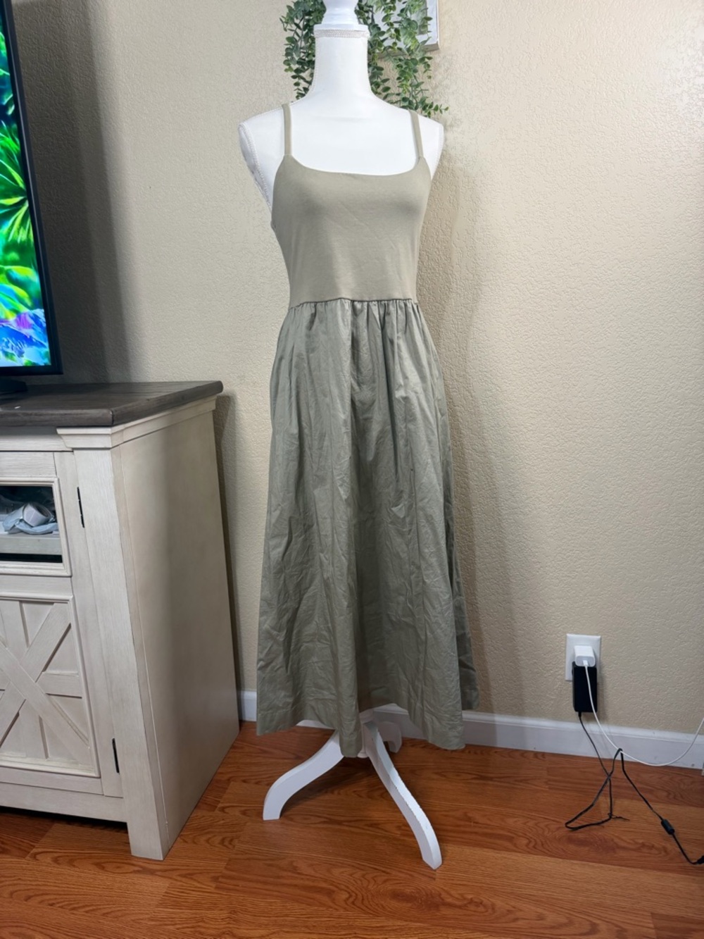Old Navy Olive Green Spaghetti Strap Maxi Skirt Dress